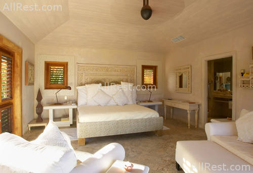 Pink Sands Resort 26